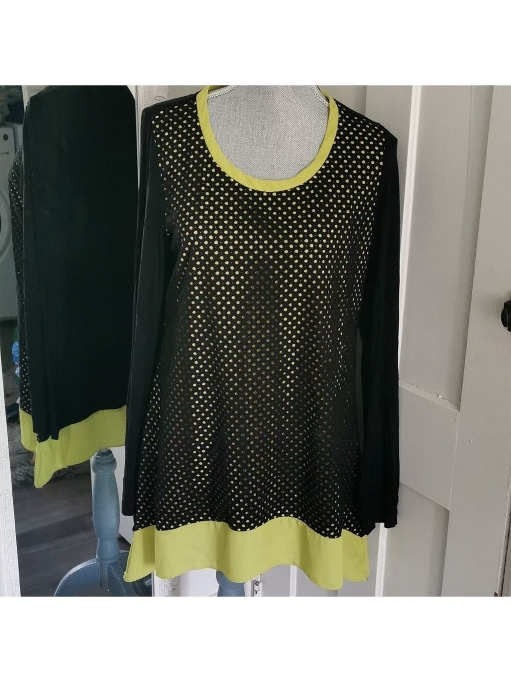 Patrizia Luca Milano green and black tunic. Size large